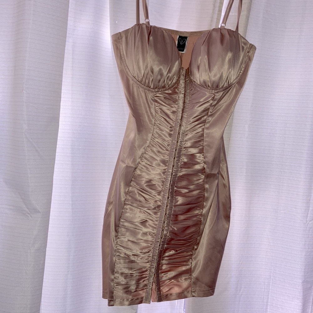 Windsor Corset dress Champagne Blush pink colored satin like material juniors S